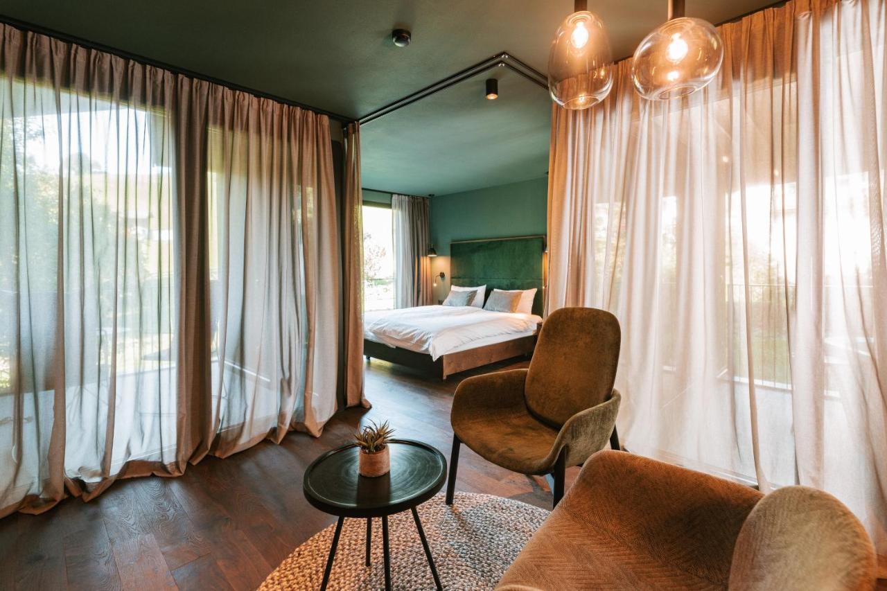 Floris Green Suites By Parc Hotel Florian ซีอูซี ภายนอก รูปภาพ