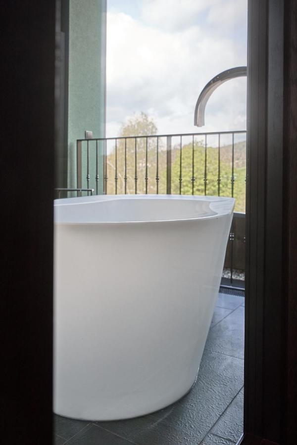 Floris Green Suites By Parc Hotel Florian ซีอูซี ภายนอก รูปภาพ
